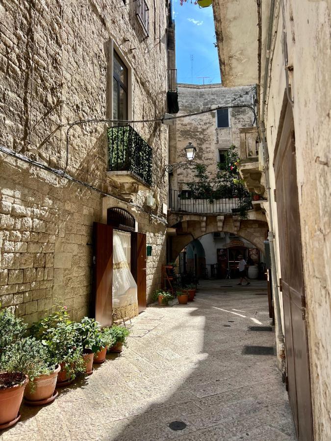Corte Del Carmine Bari Luaran gambar